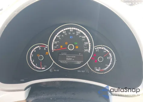 2014 Volkswagen Beetle 2.0L Tdi z USA, uszkodzony, nr VIN 3VWJL7AT1EM661941